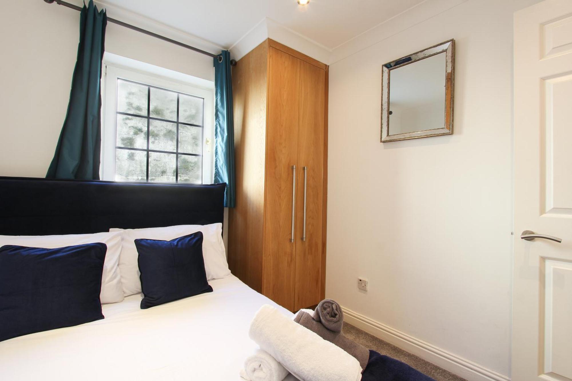 Apartment Elegant 2bd Flat In Marina - Free Parking Brighton