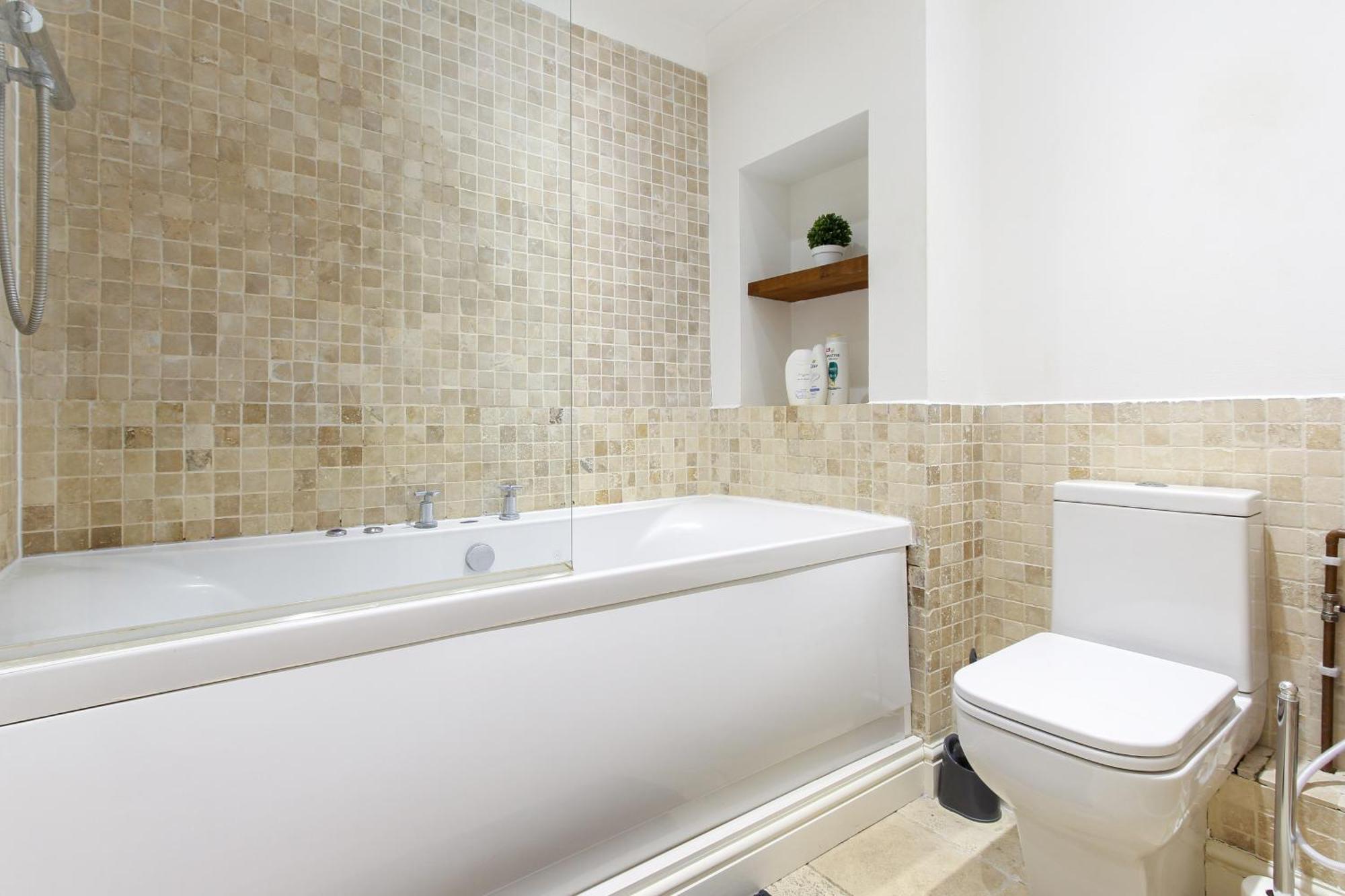Elegant 2bd Flat In Marina - Free Parking Apartment Brighton